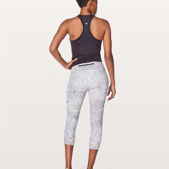 Lululemon speed up Leggings - Picture 4 of 11